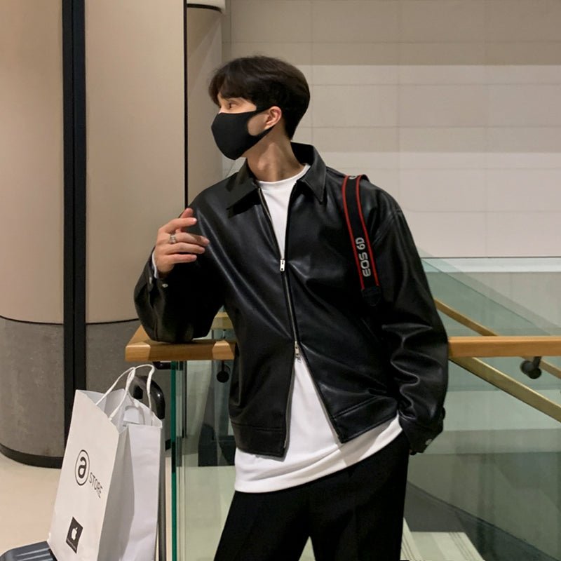 Short leather jacket
